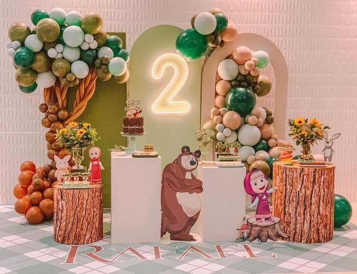 Masha & the Bear Party Theme - Woogle