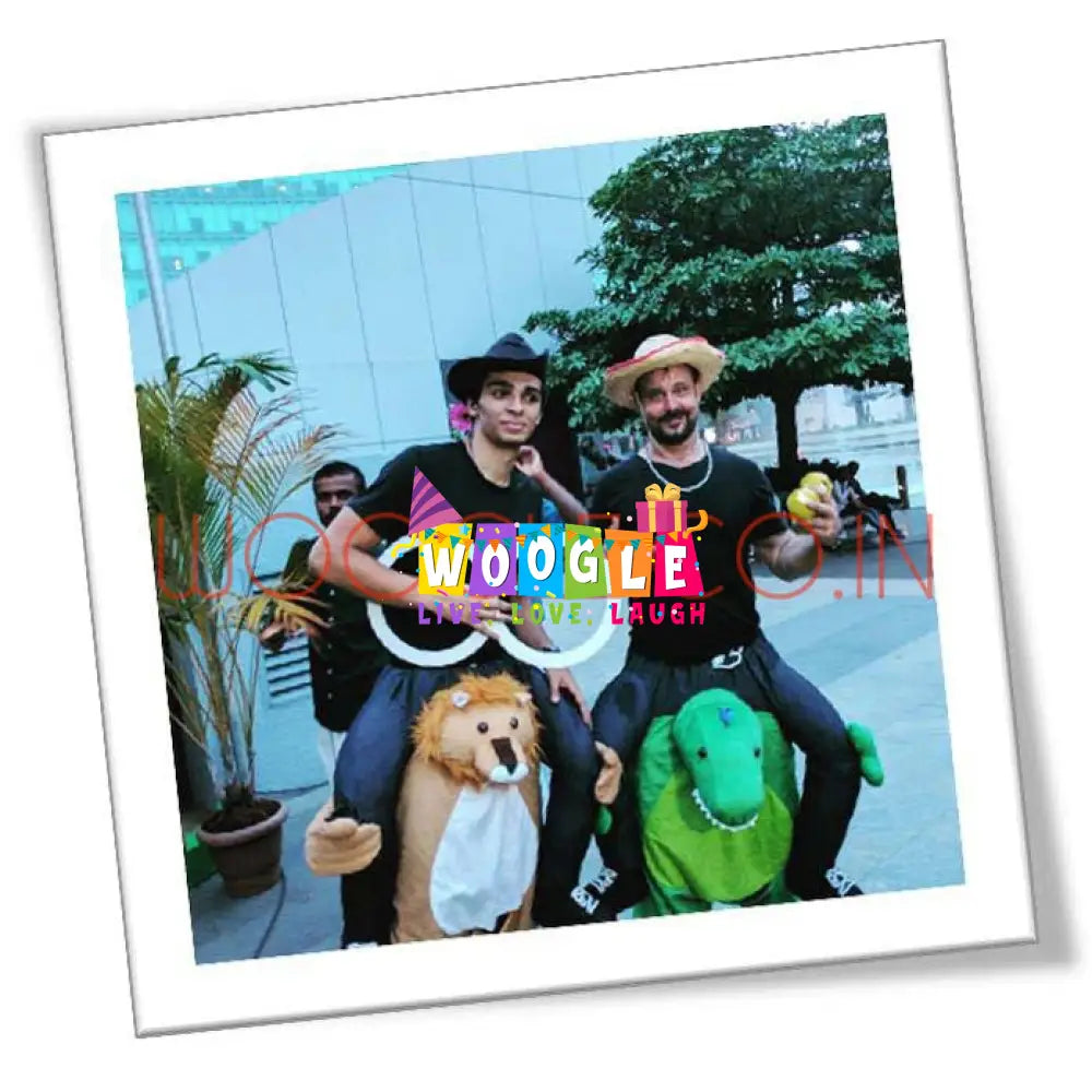 Extra Funny Live Cartoon Character/Mascots - Woogle