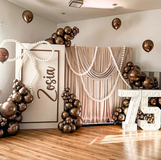 Elegant Neutral Birthday Decor - Woogle