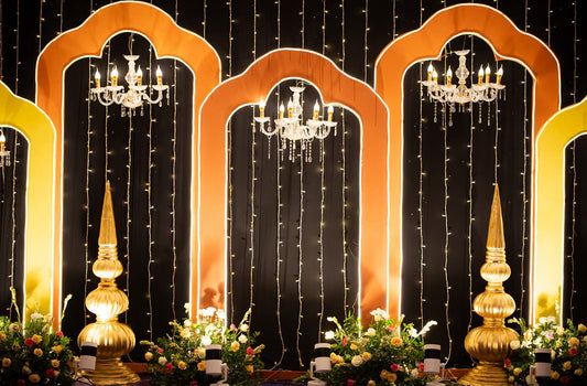 Golden Grandeur Anniversary Decor
