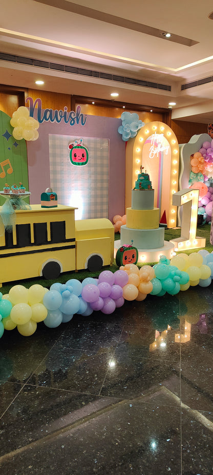 Cocomelon Party Theme - Woogle