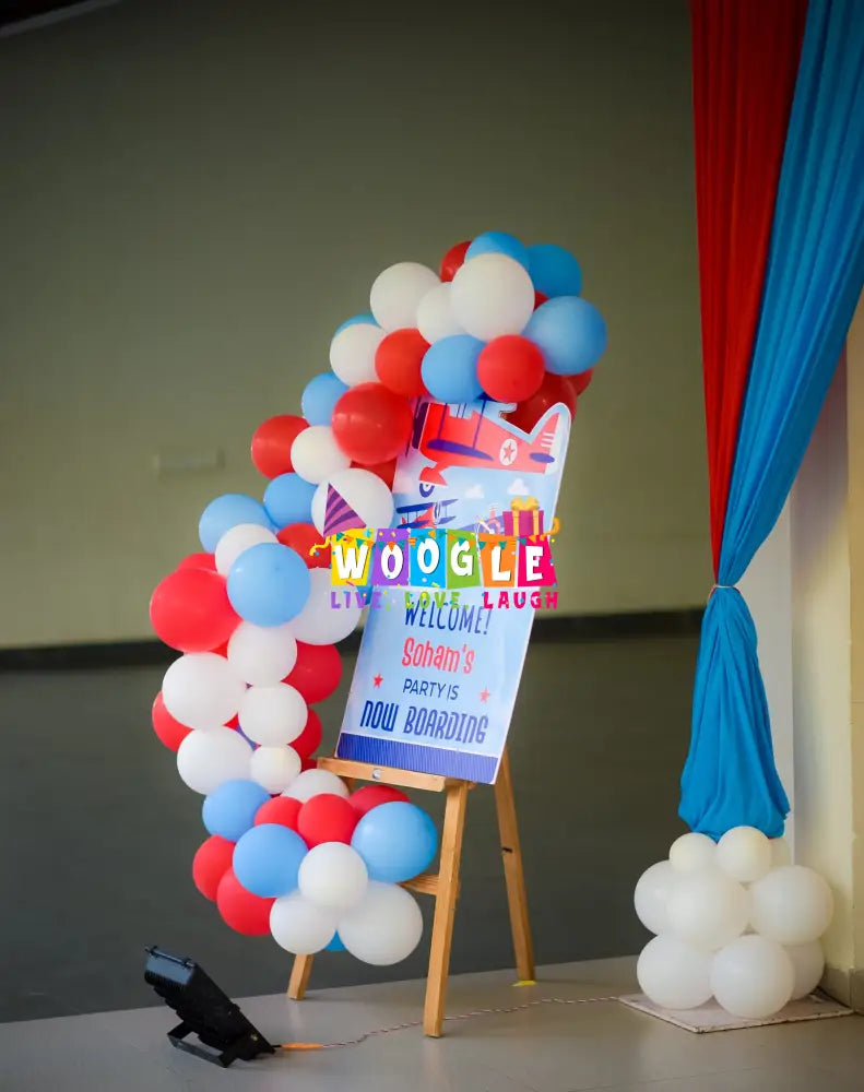 Aeroplane Party Theme - Woogle