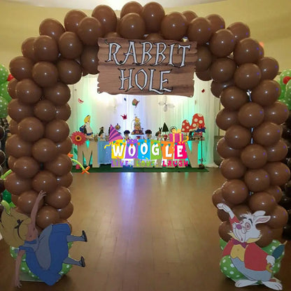 Alice in Wonderland Party Theme - Woogle