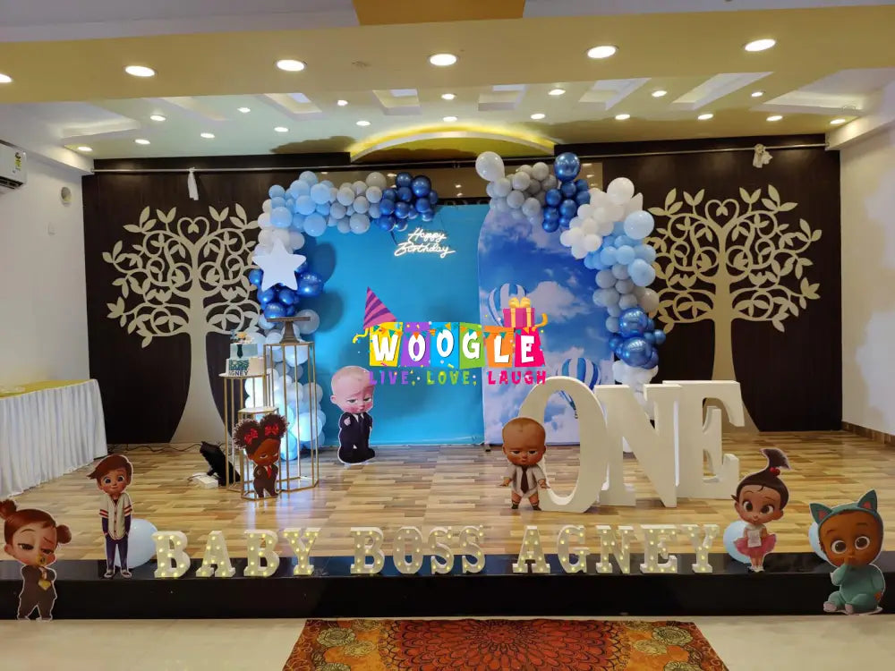 Baby shower 2024 boss baby theme